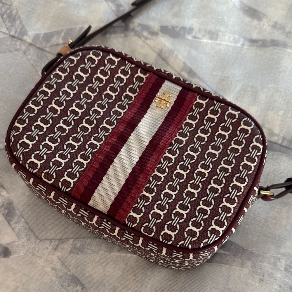 Tory Burch Burgundy and Cream Logo-Print Crossbody Camera Bag